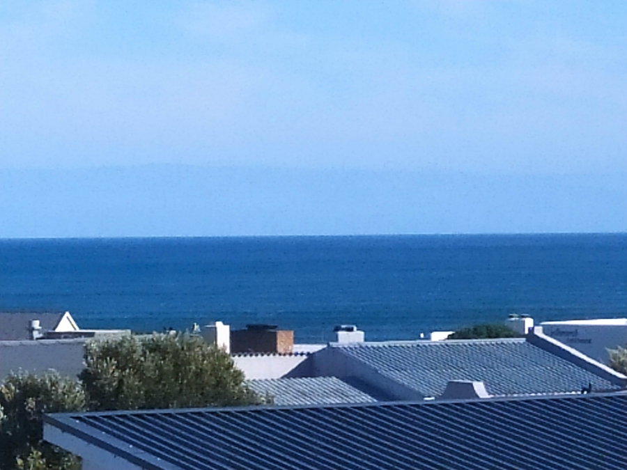 4 Bedroom Property for Sale in De Kelders Western Cape